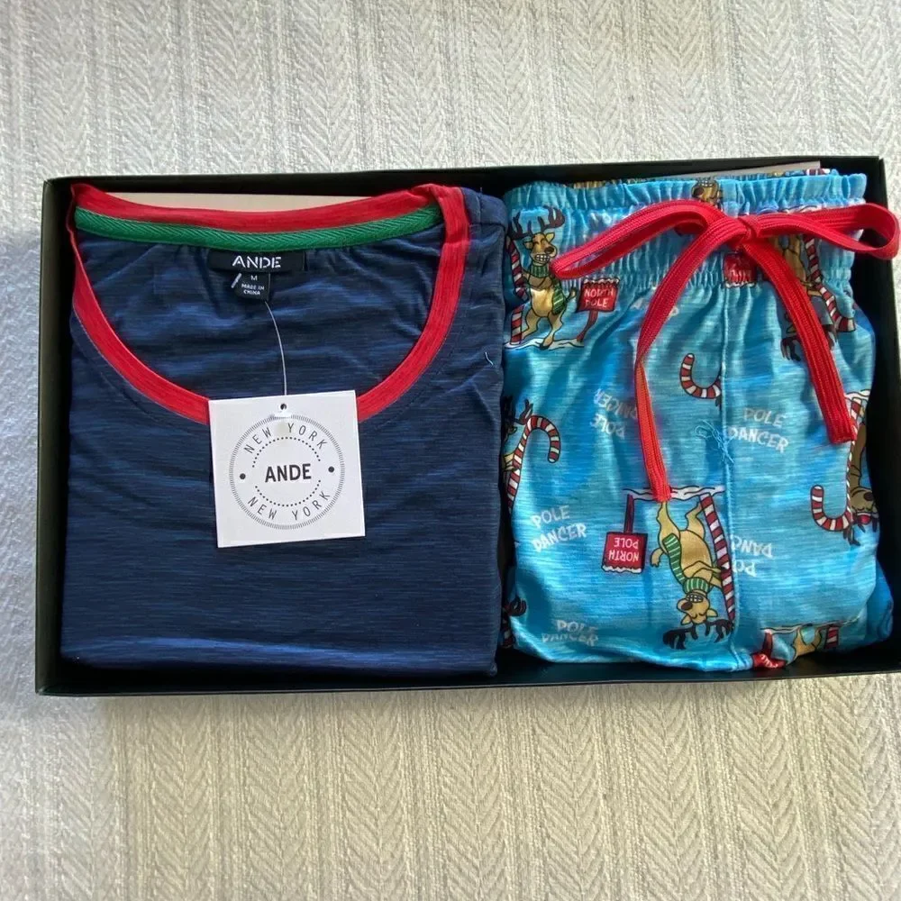 ANDE Holiday Men’s Pant and T-Shirt Sleep Set - Comical Reindeer